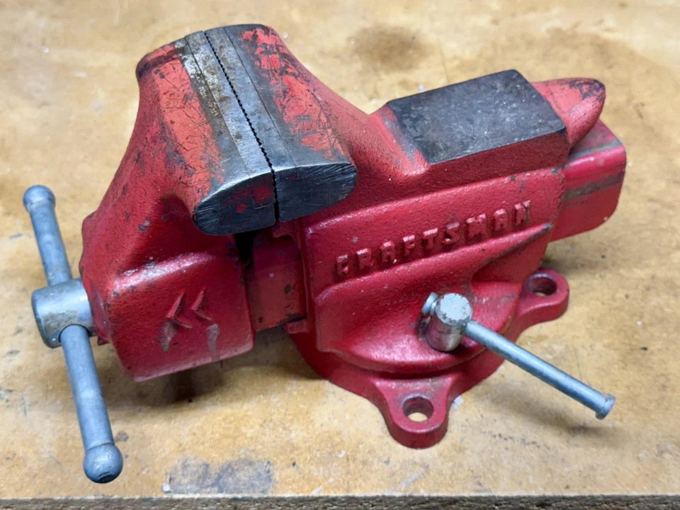 Tornillo de banco vintage Craftsman #506-51801 giratorio 3 1/2" Foto 1 de 4