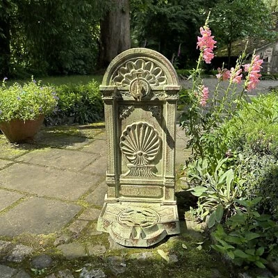 Nostalgie Gartenbrunnen - Brunnen mit Wasserhahn - Stehbrunnen im Landhausstil - Bild 1 von 4