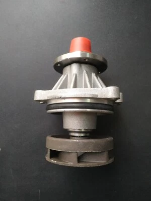 Bomba de refrigerante BMW Z3, ¡mecánica! ¡NUEVA! 11517527910 Foto 1 de 4