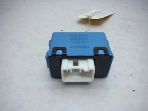 2006 TOYOTA TUNDRA V8 4X4 DBL CAB TOWING CONVERTER MODULE 819850C031 OEM 2005 - Picture 1 of 10