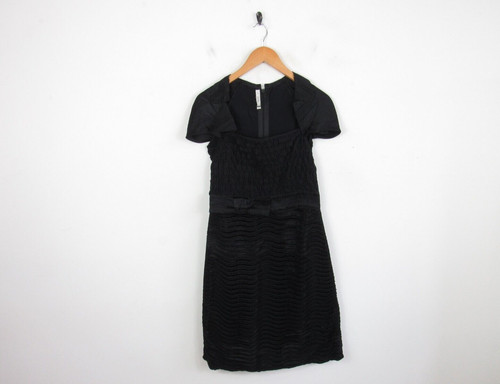 Abito donna Prada nero con volant manica corta scollo quadrato 100% seta midi 40 UK 8