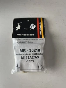 MR Modelos MR-35218 M113A2/A3 Ejército de Estados Unidos Kit Modelo 1:35 - Imagen 1 de 2
