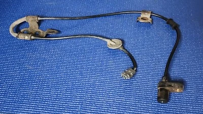 Sensor de freno delantero derecho ABS Subaru Impreza WRX 2002-06 y 04-06 ST #27540AE001  Foto 1 de 4