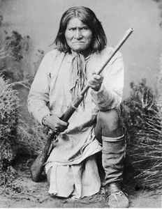 Impresión fotográfica GERONIMO INDIO / Elige el tamaño - Imagen 1 de 1