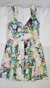 NWT Re:Named Dress Womens Medium Floral V Neck Ruffle Hem - Picture 1 of 12