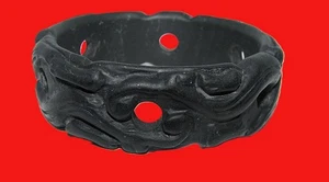 CHINESE ARCHAIC CARVED BLACK JADE BANGLE BRACELET QING DYNASTY PATTERN 100g - Picture 1 of 1