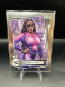 2025 Topps Chrome WWE #139 Lash Legend - Picture 1 of 2