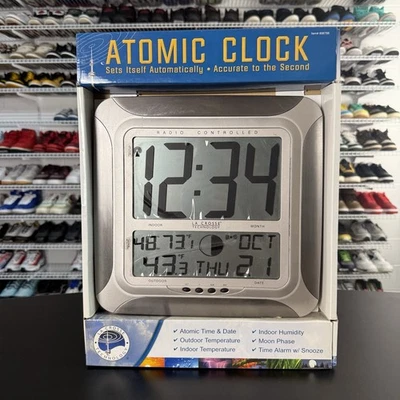 La Crosse Technology Atomic Wall/Table Clock Metal New In Box - Image 1 of 3