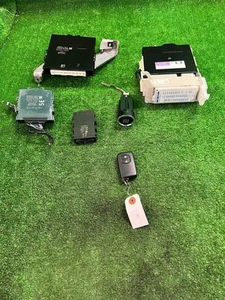 Toyota Corolla Fielder Late Model ZRE162 Smart Key Computer Set from Japan - Picture 1 of 8