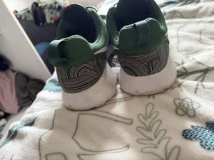 Nike Roshe Runs Size 11 - Picture 1 of 5