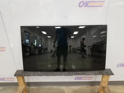 19 2019 JAGUAR F-PACE SVR REAR FIXED SUNROOF GLASS - Image 1 of 4