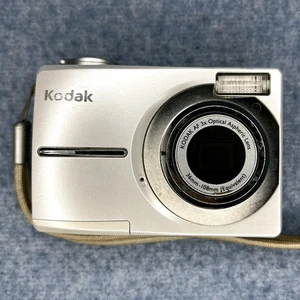 Kodak EasyShare C713 7MP Digital Camera Silver As Is Parts Repair - Picture 1 of 5