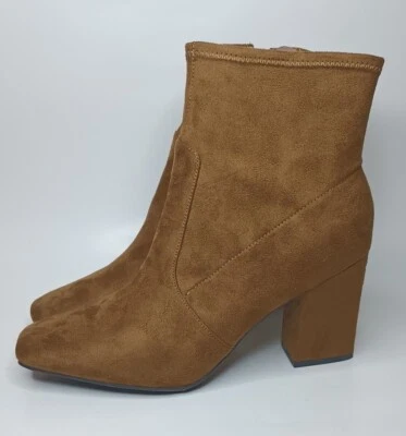 New Liz Claiborne Karder Ankle Booties Memory Foam LT Tan Sz 11M - Image 1 of 4