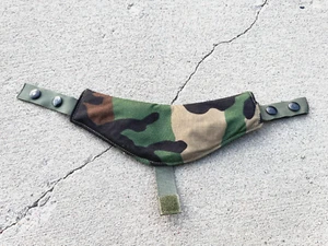 GENUINE USGI WOODLAND THROAT PROTECTOR COMPLETED WITH INSERTS - Picture 1 of 3