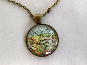 Map Niagra Falls  Travel Souvenir  Necklace 24" Gift USA Seller New - Picture 1 of 6