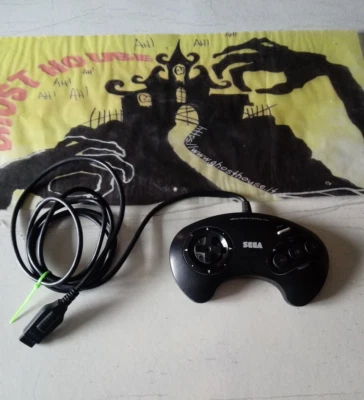Sega Mega Drive controller ORIGINALE - Immagine 1 di 4