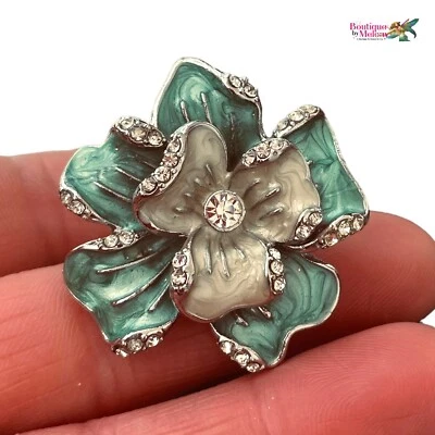 Anillo Flor Plata Cristal Swarovski Esmalte Verde y Blanco Hecho con Cristal Foto 1 de 4