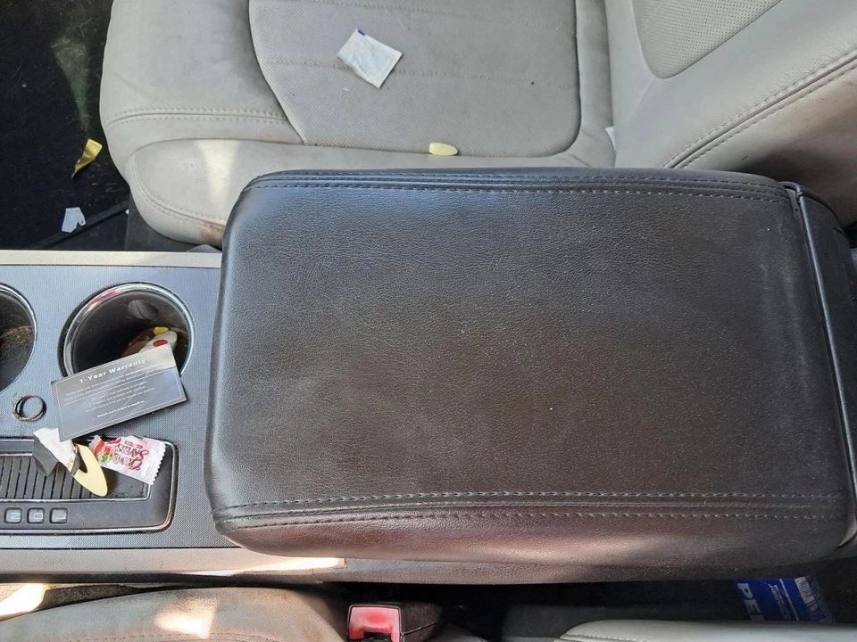 2012 Chevrolet Traverse Overhead Console Tan 4DR SUV Used OEM 241-01788 - Image 1 of 4