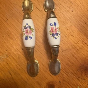 Vintage Floral Porcelain and Brass Drawer Pulls, 3" Center - Picture 1 of 4