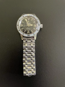 Zodiac Seawolf Automatic Calendar Watch #1750 with Original Wristband 1960s - Picture 1 of 4
