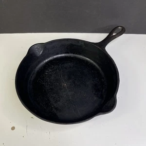 Griswold No. 6 Gusseisen Pfanne 699B "ERIE" schräges Logo mit Heizring antik - Bild 1 von 11