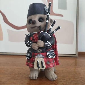 Vivid Arts Meerkat - Baby Scottish Bagpiper - Picture 1 of 9