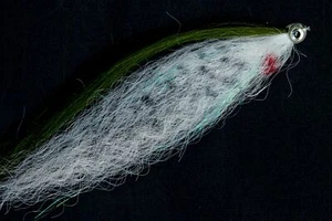 Fliegentom Poisson blanc et vert - Streamer pour brochets et prédateurs - Photo 1/5