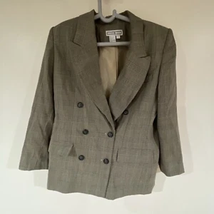 Women's Dressbarn Blazer, Skirt Set 2 Piece 12 Plaid Beige Black Red Poly Blend - Picture 1 of 9