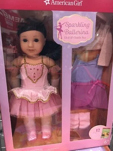 Juego de 12 piezas de muñeca y traje bailarina de pelo marrón brillante de 18"" American Girl - Imagen 1 de 2