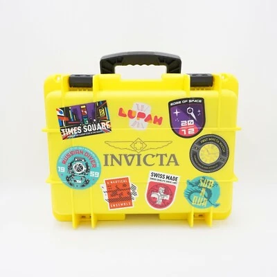 FUNDA RELOJ BUZO PARCHE AMARILLO INVICTA CON ALTAVOZ BLUETOOTH Y LINTERNA Foto 1 de 4