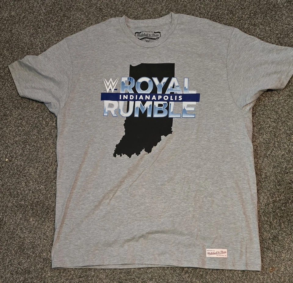 WWE Rpyal Rumble 2025 Indianapolis Mitchell & Ness 男式 2XL 码 T 恤全新 — 第 1/4 张图片