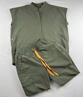 Conjunto Clásico FIGS Brezo Oliva Mujer Pequeño Rafaela Top Pantalones Zamora Foto 1 de 4