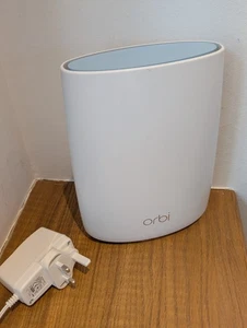 Netgear Orbi RBS50 v2 3Gbps Wi-Fi Mesh Satelita przekonwertowany RBK50 - Zdjęcie 1 z 5