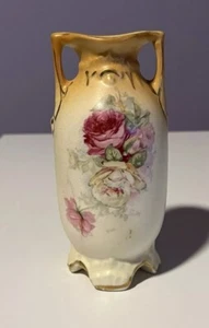 Vintage Bohemian 5 3/4" Classic Urn Shaped Vase Handpainted Pink Roses Gold Trim - Picture 1 of 7
