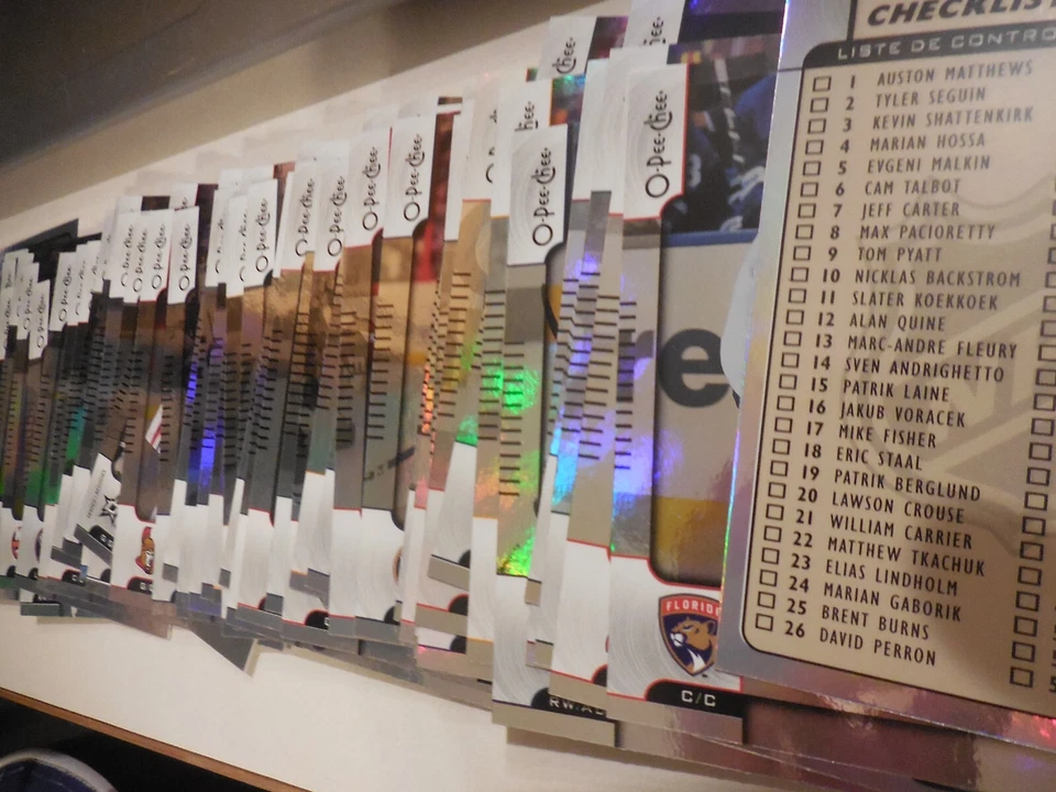 2017/2018 O-Pee-Chee Rainbow 1-400 U PICK - Image 1 of 3