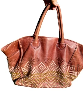 ISABELLA FIORE Vella Vanetta NO COPY Satchel TOTE Carry All Bag Leather Handbag - Picture 1 of 15