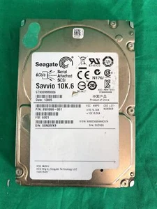 Disco duro Seagate ST900MM0006 - 900 GB 2,5" SAS 10 K 6 GB/s - Imagen 1 de 2
