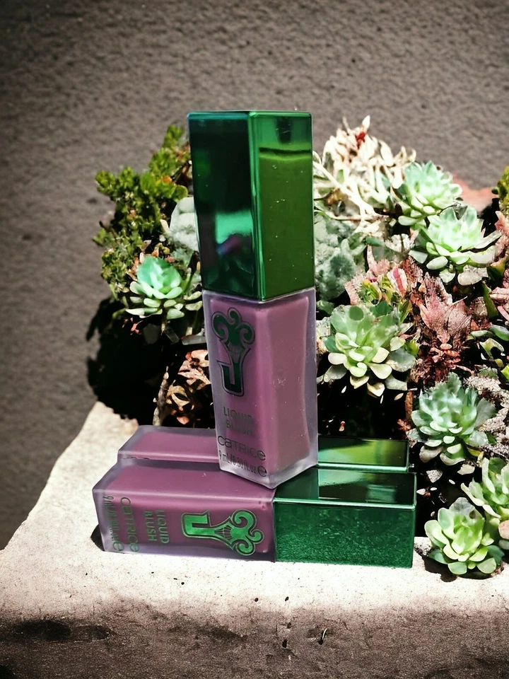 Catrice Joker Liquid Blush 030 Puddin Plum Rouge Gothic Lippen Highlighter - Bild 1 von 1