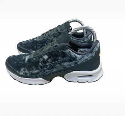 Nike Air Max Jewell Premium scarpe da ginnastica verde velluto taglia 5 - Immagine 1 di 4