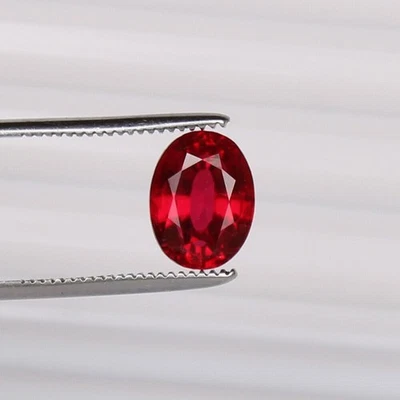 Red Ruby Blood 6.50 Ct. Oval Cut Mozambique Amazing RARE Loose Gemstone - Image 1 of 4