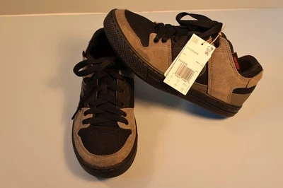 Zapato MTB 5-10 Freerider FW2836 para hombre negro/gris talla 8 Foto 1 de 4