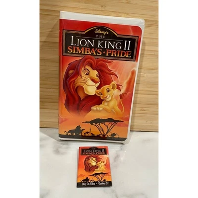 Disney VHS The Lion King 2 Simba's Pride Clamshell Kids Family & Collectible Pin - Image 1 of 4