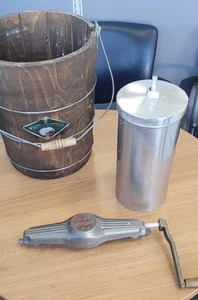 Vintage White Mountain Eiscreme Gefrierschrank/Maschine gebraucht  - Bild 1 von 8