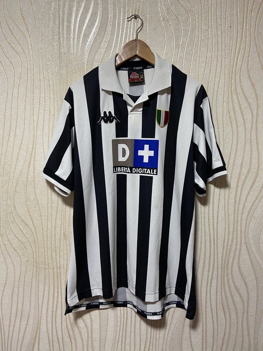 Juventus Kappa In International Club Soccer Fan Apparel