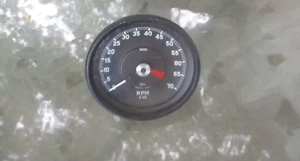Jaguar Series 3 E-Type Revolution Gauge NOS - Picture 1 of 3