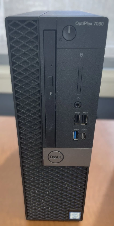 OptiPlex 7060 factor de forma pequeño Foto 1 de 1