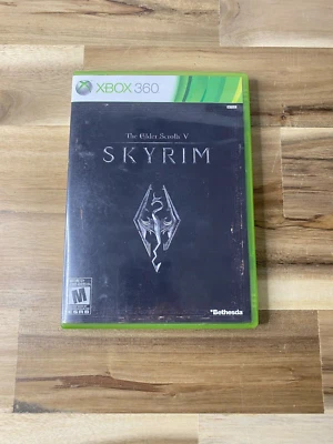 The Elder Scrolls V: Skyrim - Microsoft Xbox 360 - CIB With Map - Image 1 of 4