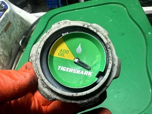 97 ARCTIC CAT TIGERSHARK MONTEGO 640 OEM OIL CAP GAUGE 0670-541 - Picture 1 of 3