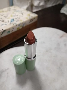Clinique - Creamy Nude - rossetto nuovo senza scatola 0,14 once / 4 g leggi pls - Foto 1 di 2