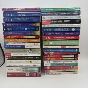 Lot of 36 Contemporary ROMANCE Paperbacks Popular Author Books RANDOM*MIX - Picture 1 of 10